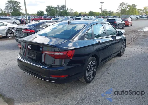 2021 Volkswagen Jetta 1.4T Sel из США, поврежденный, VIN 3VWE57BU3MM083004